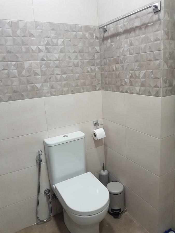 Piazza Batumi Guesthouse Kültér fotó